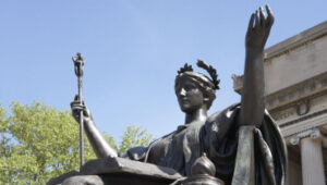 Read more about the article Executive Masters in Business Administration (EMBA) 10