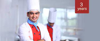 Read more about the article Bachelor of Hotel Management and Catering Technology Smart Boy