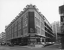Lionel Robbins Building BLPES 1978 3832932689 1