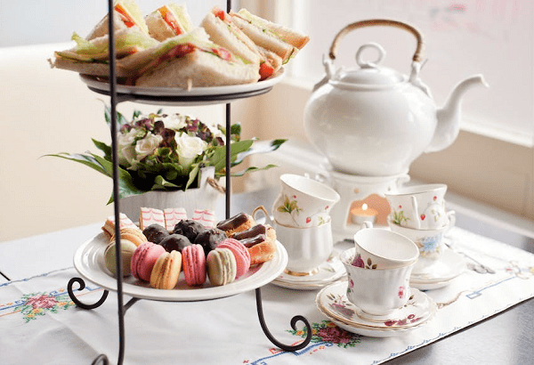 Read more about the article High tea