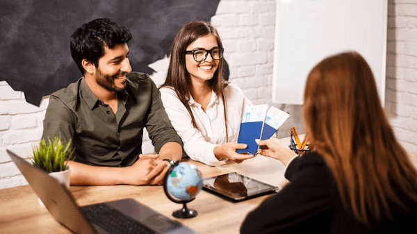 Read more about the article Travel agents