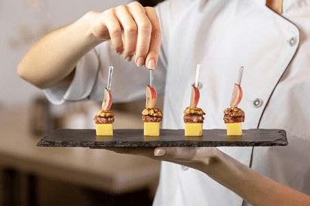 Read more about the article Product differentiation in hotel and catering industry